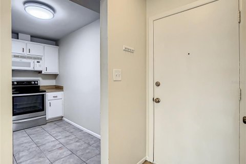 Condominio en venta en Tampa, Florida, 2 dormitorios, 87.14 m2 № 907056 - foto 7