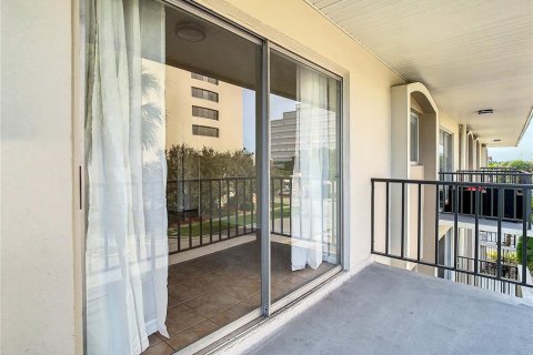 Condominio en venta en Tampa, Florida, 2 dormitorios, 87.14 m2 № 907056 - foto 27