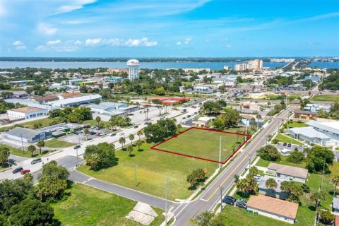 Terrain à vendre à Cocoa, Floride № 251363 - photo 1