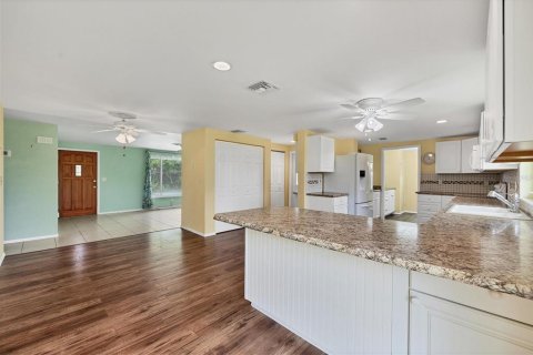 Villa ou maison à vendre à Port Charlotte, Floride: 2 chambres, 145.67 m2 № 1381061 - photo 10