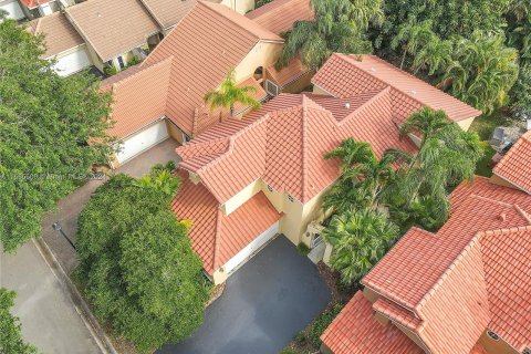 Casa en venta en Plantation, Florida, 3 dormitorios, 203.18 m2 № 1077713 - foto 2