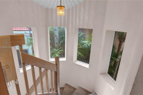 Villa ou maison à vendre à Plantation, Floride: 3 chambres, 203.18 m2 № 1077713 - photo 8