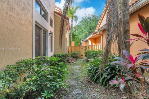 Casa en venta en Plantation, Florida, 3 dormitorios, 203.18 m2 № 1077713 - foto 24