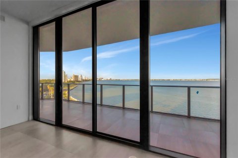 Condominio en venta en Tampa, Florida, 2 dormitorios, 223.43 m2 № 1352665 - foto 7