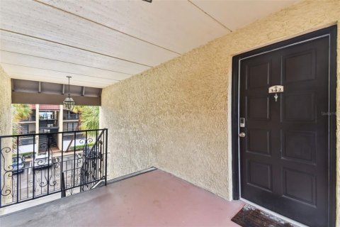 Condo in Tampa, Florida, 1 bedroom  № 1253677 - photo 5