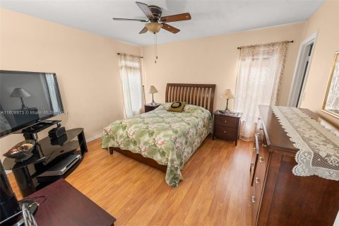 Casa en venta en Dania Beach, Florida, 3 dormitorios, 137.68 m2 № 1233057 - foto 23