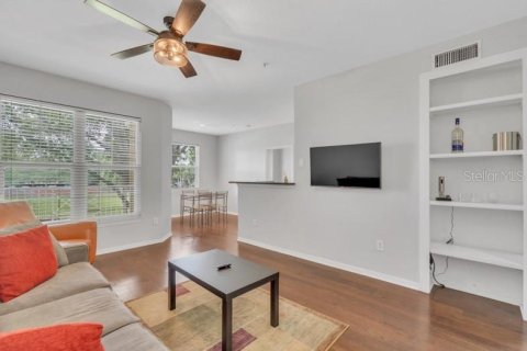 Condo in Tampa, Florida, 1 bedroom  № 1337232 - photo 7