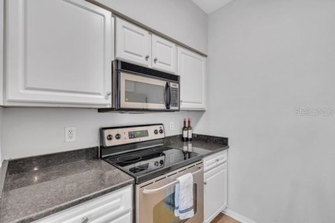 Condominio en venta en Tampa, Florida, 1 dormitorio, 80.55 m2 № 1337232 - foto 11