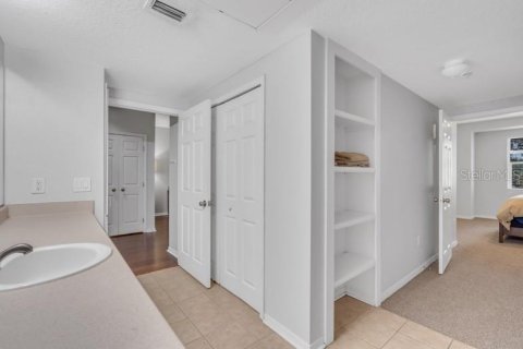 Copropriété à vendre à Tampa, Floride: 1 chambre, 80.55 m2 № 1337232 - photo 17