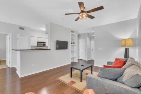 Condo in Tampa, Florida, 1 bedroom  № 1337232 - photo 6