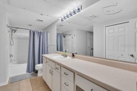 Condo in Tampa, Florida, 1 bedroom  № 1337232 - photo 18