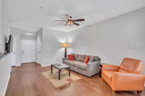 Condo in Tampa, Florida, 1 bedroom  № 1337232 - photo 5