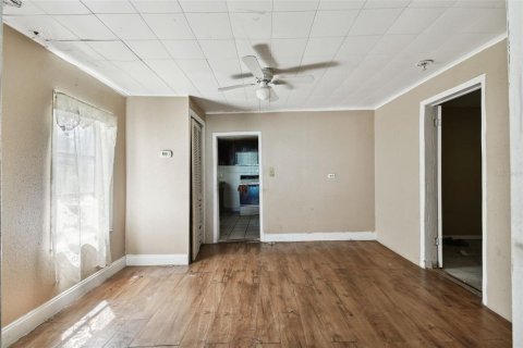 Casa en venta en Tampa, Florida, 3 dormitorios, 116.31 m2 № 1387695 - foto 10