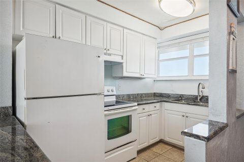 Copropriété à vendre à Fort Lauderdale, Floride: 49.42 m2 № 1120206 - photo 16