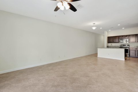 Townhouse in Stuart, Florida 3 bedrooms, 149.94 sq.m. № 1175259 - photo 26