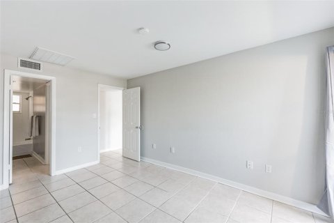 Copropriété à vendre à New Port Richey, Floride: 1 chambre, 68 m2 № 1111781 - photo 18