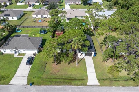 Villa ou maison à vendre à Palm Bay, Floride: 3 chambres, 104.42 m2 № 1391218 - photo 22