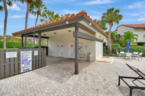 Townhouse in Boca Raton, Florida 2 bedrooms, 144.93 sq.m. № 1118231 - photo 10