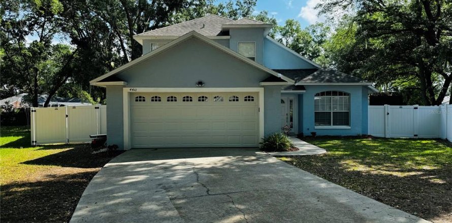 House in Kissimmee, Florida 4 bedrooms, 210.98 sq.m. № 1340643