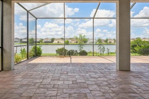 Villa ou maison à louer à Tampa, Floride: 4 chambres, 276.85 m2 № 1340493 - photo 17