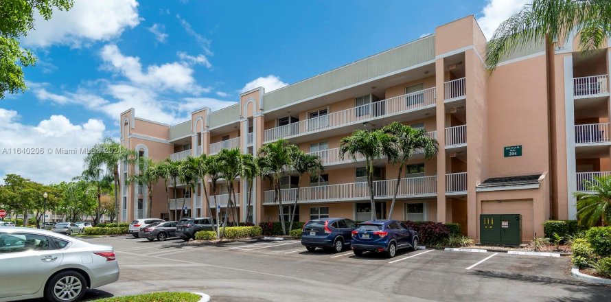 Condominio en Sunrise, Florida, 2 dormitorios  № 1316082