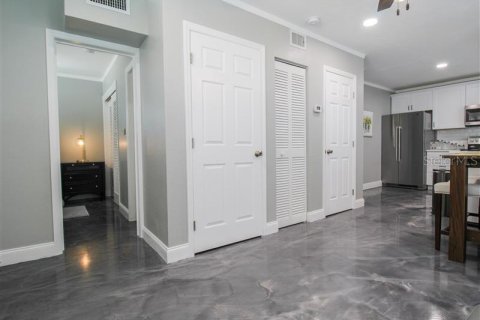 Condo in Sarasota, Florida, 2 bedrooms  № 1337960 - photo 21