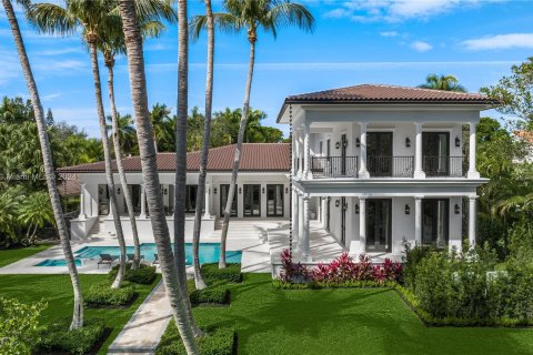 Villa ou maison à vendre à Coral Gables, Floride: 5 chambres, 771.55 m2 № 942385 - photo 2