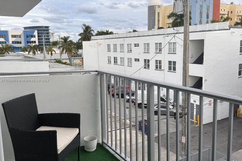 Copropriété à vendre à Miami Beach, Floride: 1 chambre, 54.81 m2 № 1293385 - photo 6