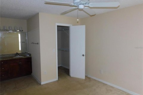 Condo in Orlando, Florida, 2 bedrooms  № 1252778 - photo 15