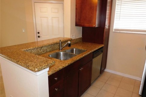 Condo in Orlando, Florida, 2 bedrooms  № 1252778 - photo 5