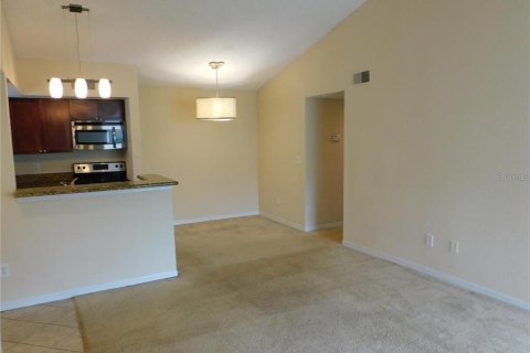 Condo in Orlando, Florida, 2 bedrooms  № 1252778 - photo 8