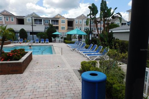 Condo in Orlando, Florida, 3 bedrooms  № 1252777 - photo 23