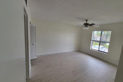 Condominio en venta en Palm City, Florida, 2 dormitorios, 103.21 m2 № 1221294 - foto 2