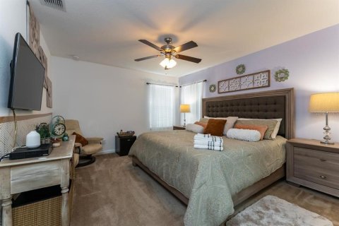 Casa en venta en Davenport, Florida, 6 dormitorios, 261.52 m2 № 1275803 - foto 21