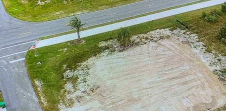 Terreno en Port Charlotte, Florida № 930633