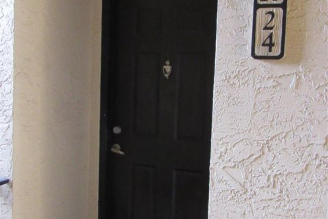 Купить кондоминиум в Корал-Спрингс, Флорида 3 спальни, 117.34м2, № 832813 - фото 2