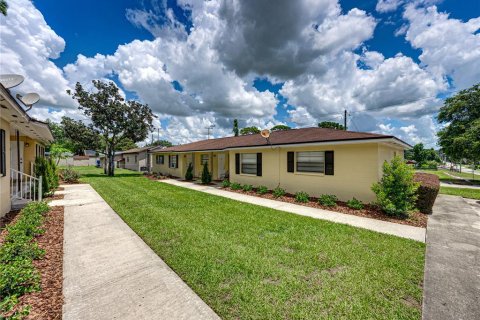 Propiedad comercial en venta en Dade City, Florida, 368.64 m2 № 1307962 - foto 10