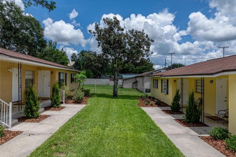 Immobilier commercial à vendre à Dade City, Floride: 368.64 m2 № 1307962 - photo 4