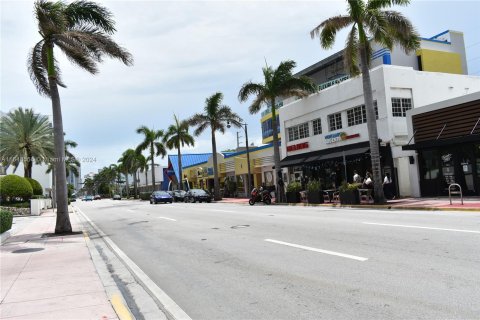 Copropriété à vendre à Miami Beach, Floride: 1 chambre, 62.8 m2 № 1329403 - photo 18