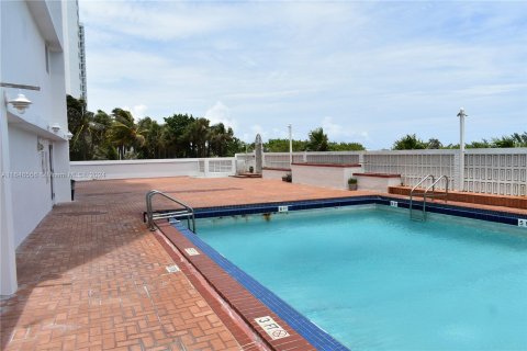 Copropriété à vendre à Miami Beach, Floride: 1 chambre, 62.8 m2 № 1329403 - photo 14