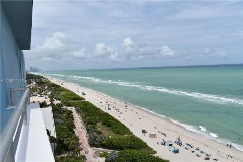 Copropriété à vendre à Miami Beach, Floride: 1 chambre, 62.8 m2 № 1329403 - photo 1