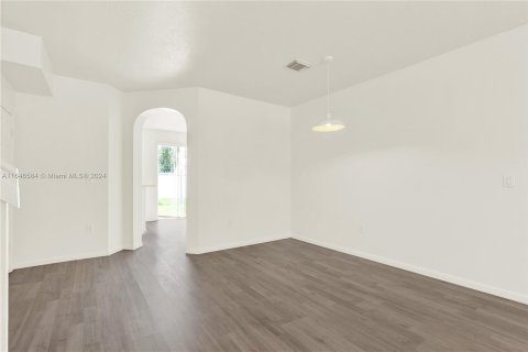 Adosado en venta en Homestead, Florida, 3 dormitorios, 155.98 m2 № 1329404 - foto 5