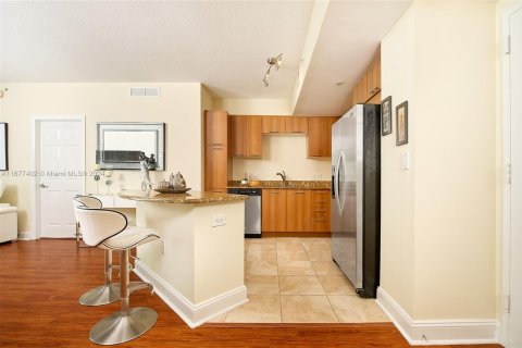 Condo in Plantation, Florida, 2 bedrooms  № 1404672 - photo 11