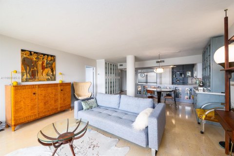 Condominio en venta en Miami Beach, Florida, 1 dormitorio, 98.94 m2 № 1215587 - foto 8