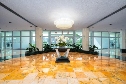 Condominio en venta en Miami Beach, Florida, 1 dormitorio, 98.94 m2 № 1215587 - foto 26