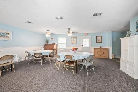 Condo in DeLand, Florida, 2 bedrooms  № 1192304 - photo 20