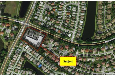 Propiedad comercial en venta en Lake Worth, Florida № 1187911 - foto 4