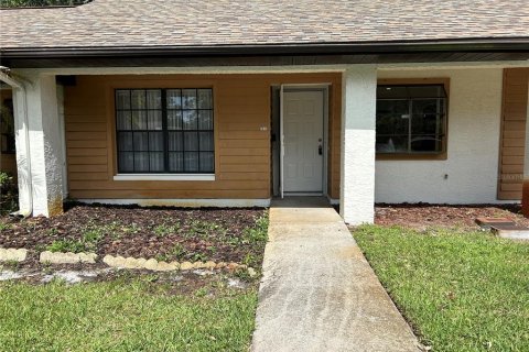 House in New Port Richey, Florida 2 bedrooms, 83.33 sq.m. № 1399328 - photo 4