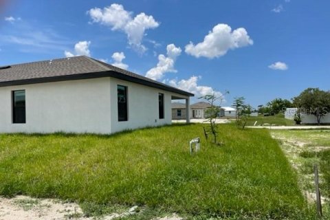 Villa ou maison à vendre à Cape Coral, Floride: 4 chambres, 170.1 m2 № 622286 - photo 16