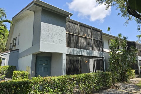 Condo in Oakland Park, Florida, 1 bedroom  № 1208804 - photo 8